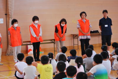 先生方から、自己紹介がありました。よろしくお願いします。