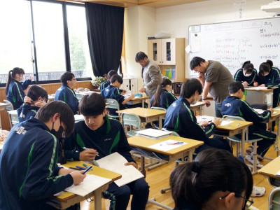 5C1E114D-29B2-4703-9115-60EAE859F91D-14253-000008AA0AD89E4A